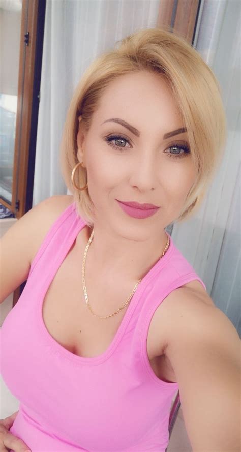 donna cerca uomo massa carrara|Escort Massa carrara, Donna Cerca Uomo Massa carrara